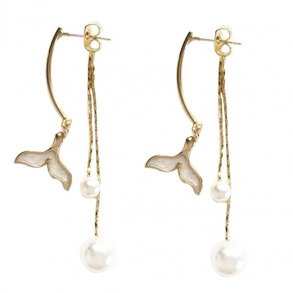 Marble Grey Mermaid Tail Pearl Earring
